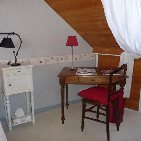 à La Maison Jaune 2*