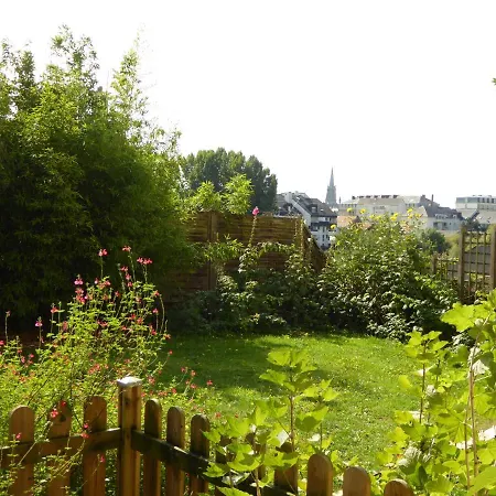 Bed and breakfast A La Maison Jaune 2*