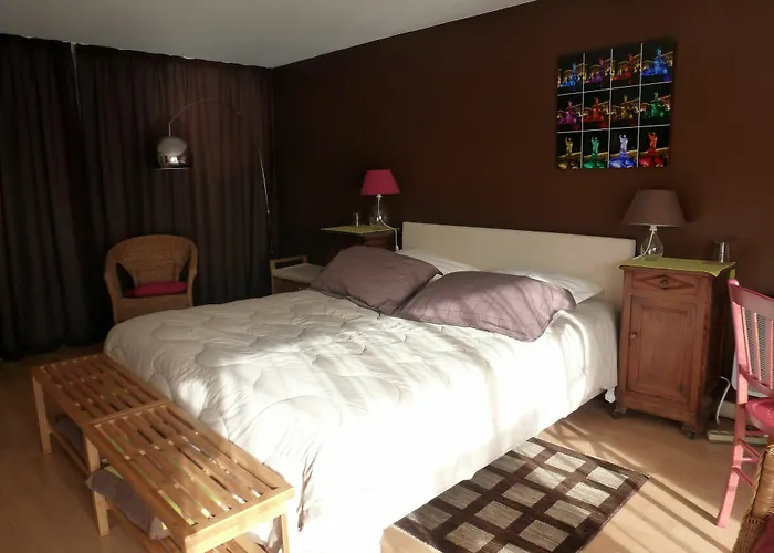 B&B A La Maison Jaune 낭트